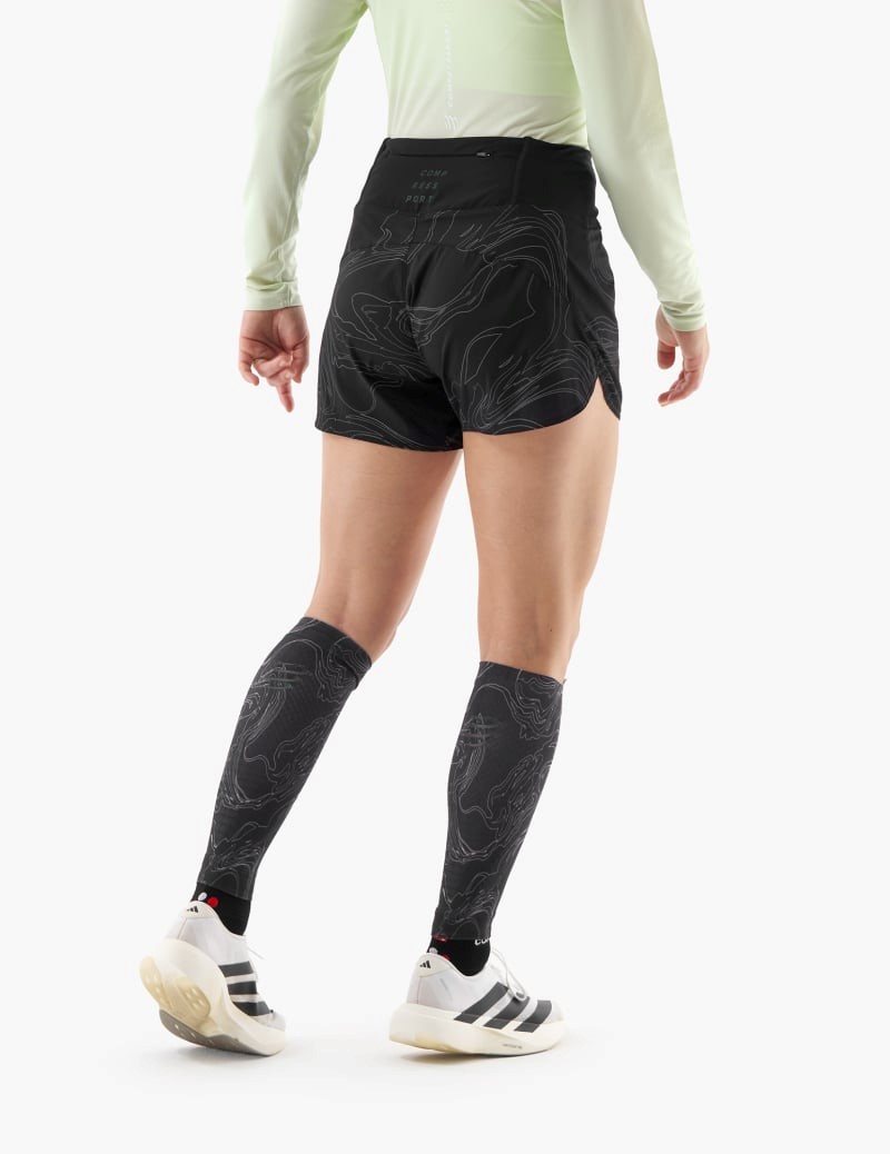 Performance Short W Aurora